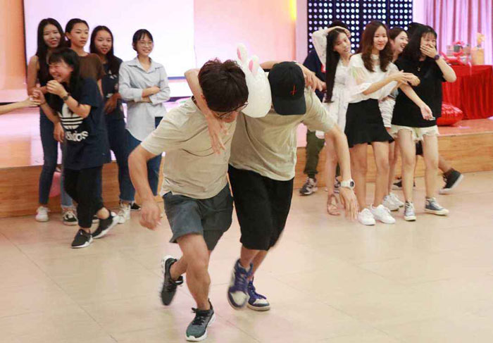 晚會活動中有哪些簡單又好玩的游戲？